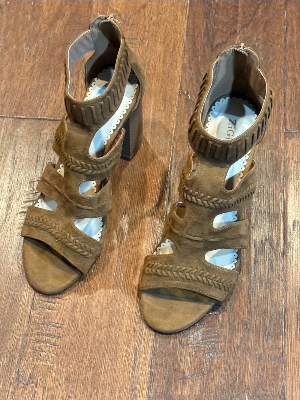 Size 10 - Zigi Girl Heels - Picture 2 of 9